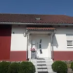 Ferienwohnung Lottstetten 公寓